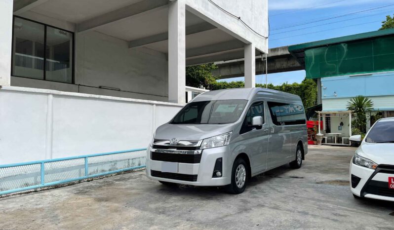 ALL NEW TOYOTA COMMUTER 2.8 ดีเซล A/T ปี 2020