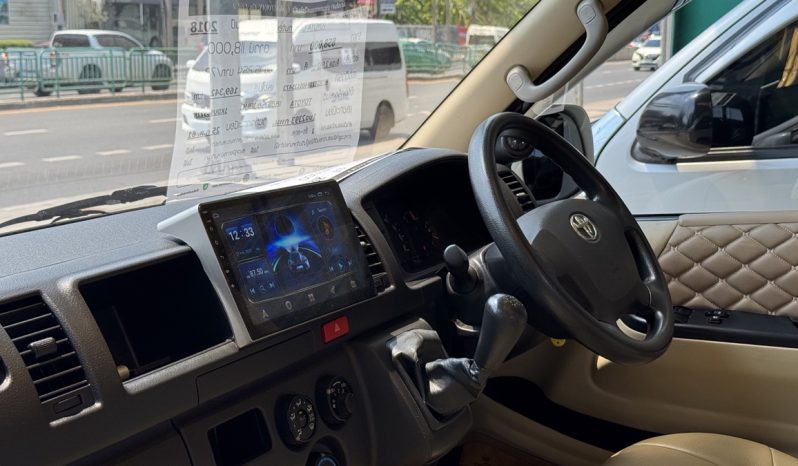 TOYOTA COMMUTER 3.0 MT ปี 2018 วีไอพี+option full