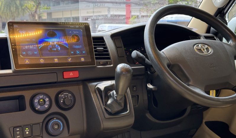 TOYOTA COMMUTER 3.0 MT ปี 2018 วีไอพี+option full